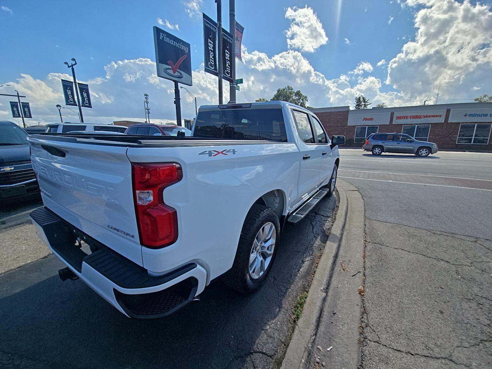 2019 Chevrolet Silverado 1500 Custom AWD
