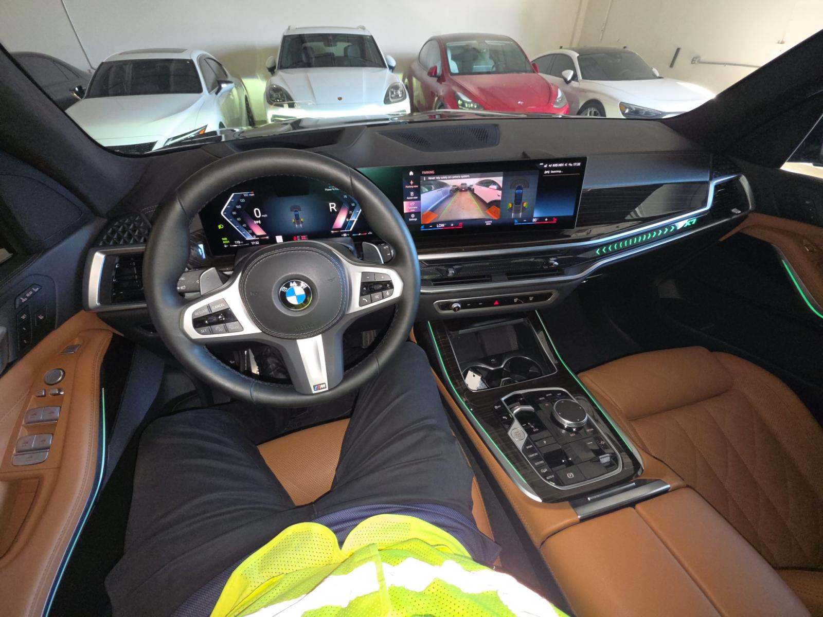 2023 BMW X7 xDrive40i AWD
