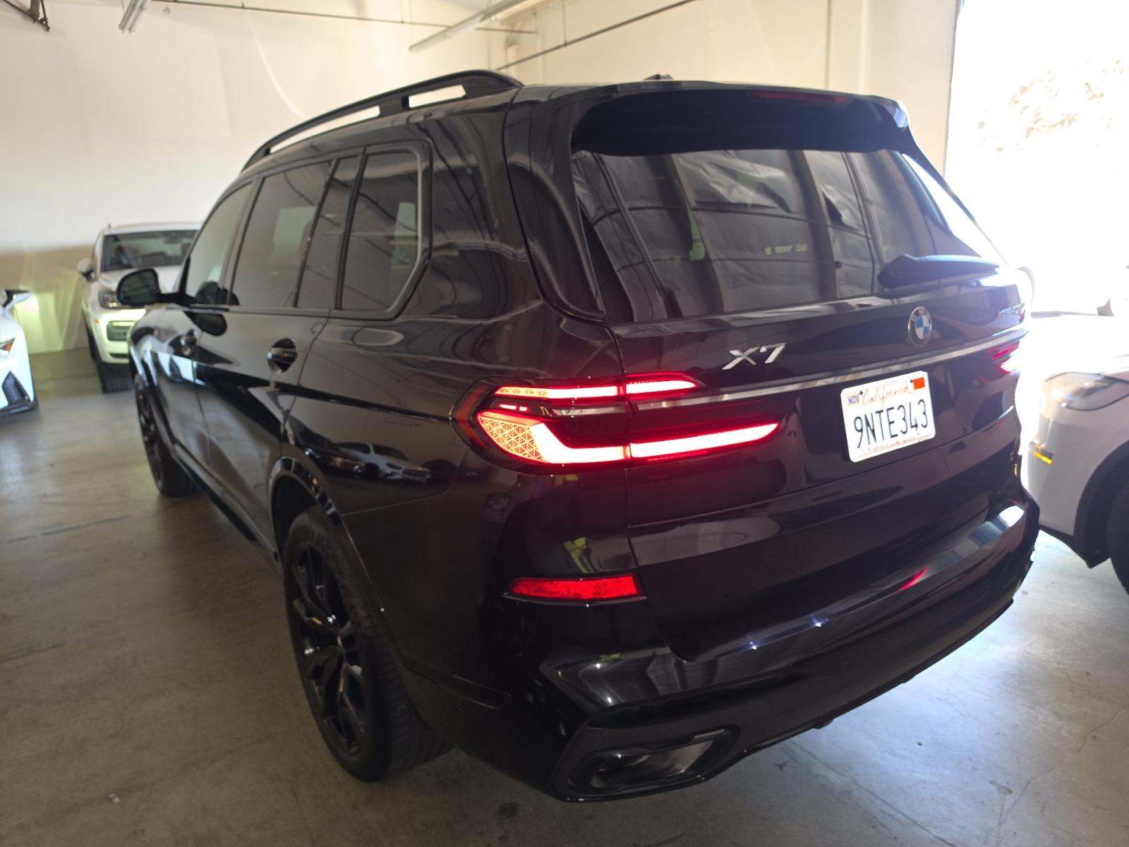 2023 BMW X7 xDrive40i AWD