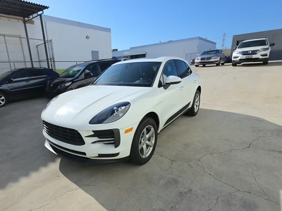 2020 Porsche Macan Base AWD