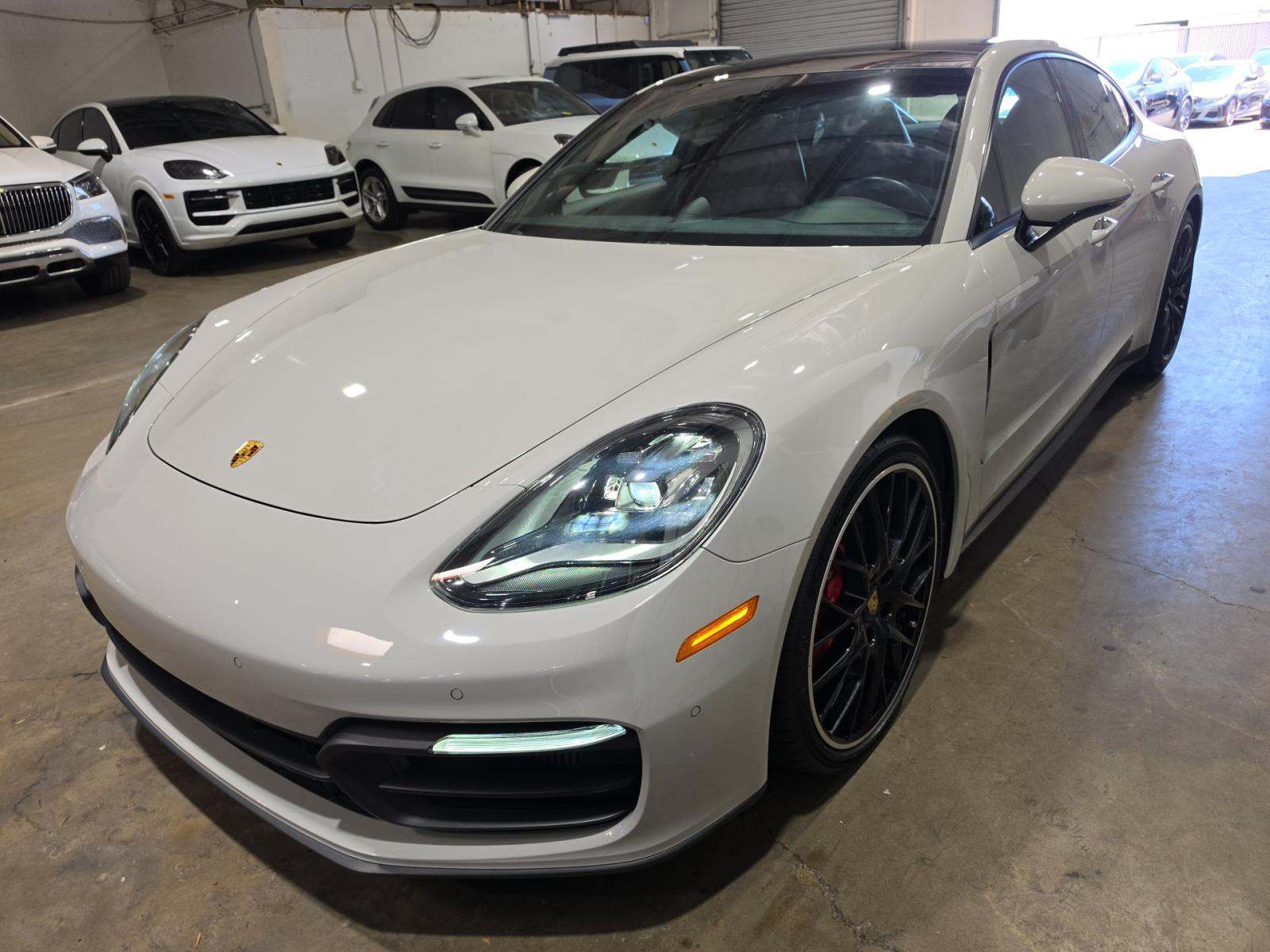 2022 Porsche Panamera 4 Platinum Edition AWD
