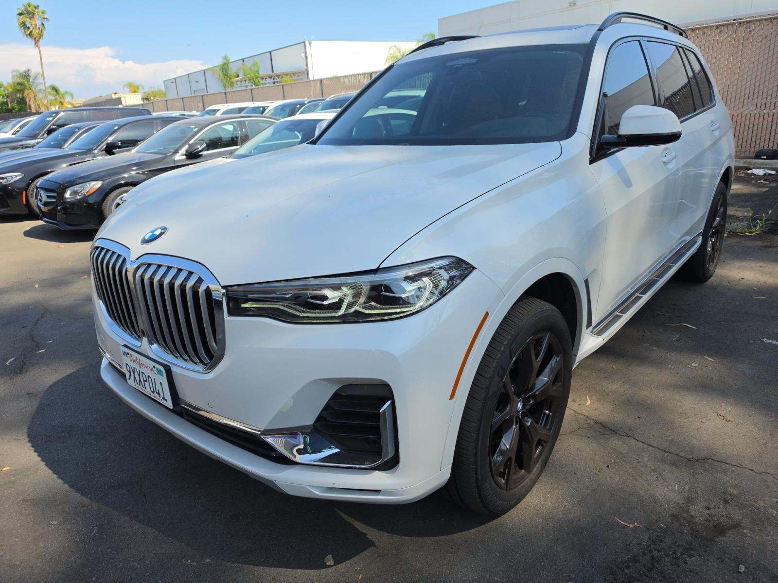 2022 BMW X7 xDrive40i AWD