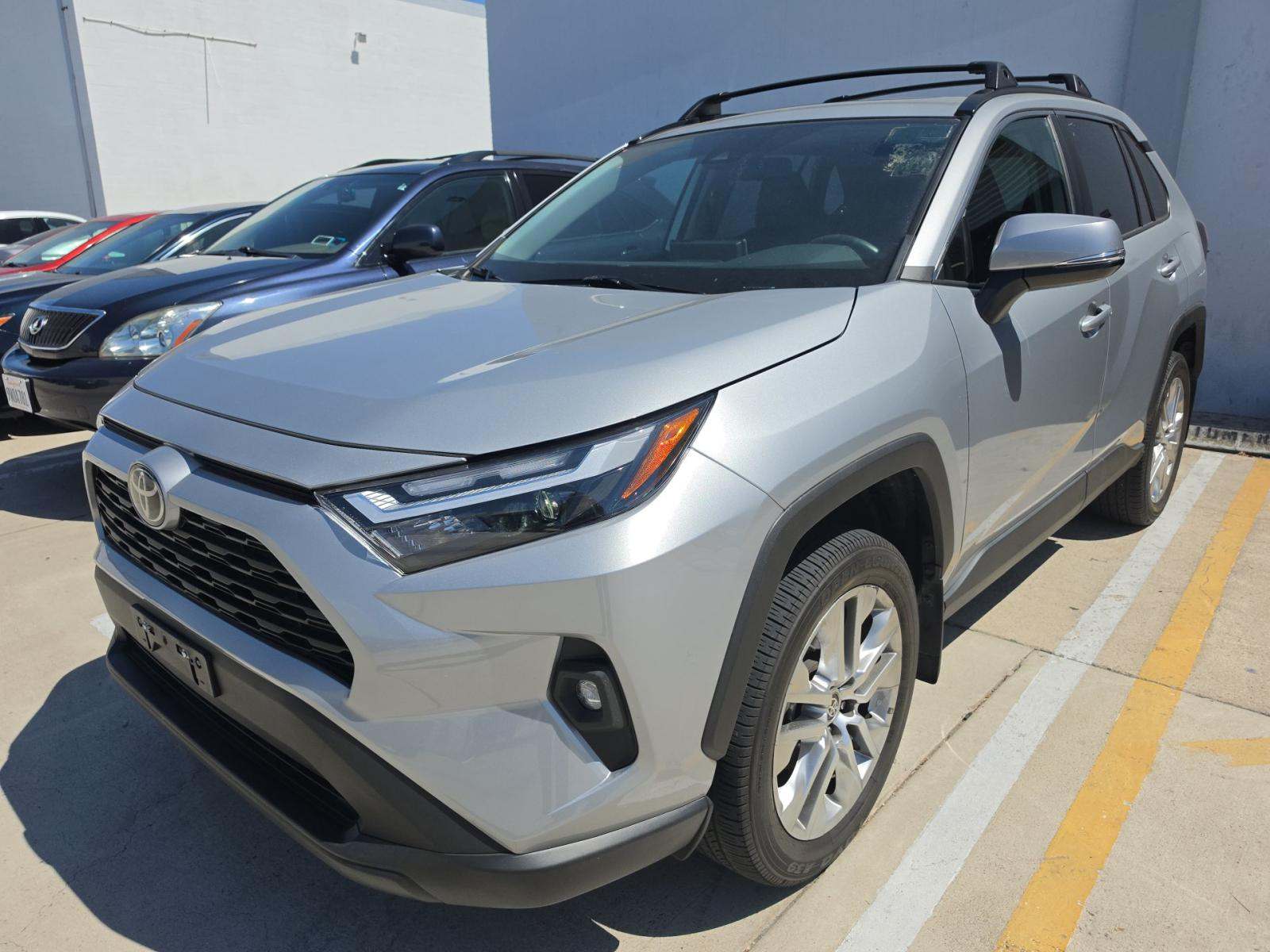 2024 Toyota RAV4 XLE Premium FWD