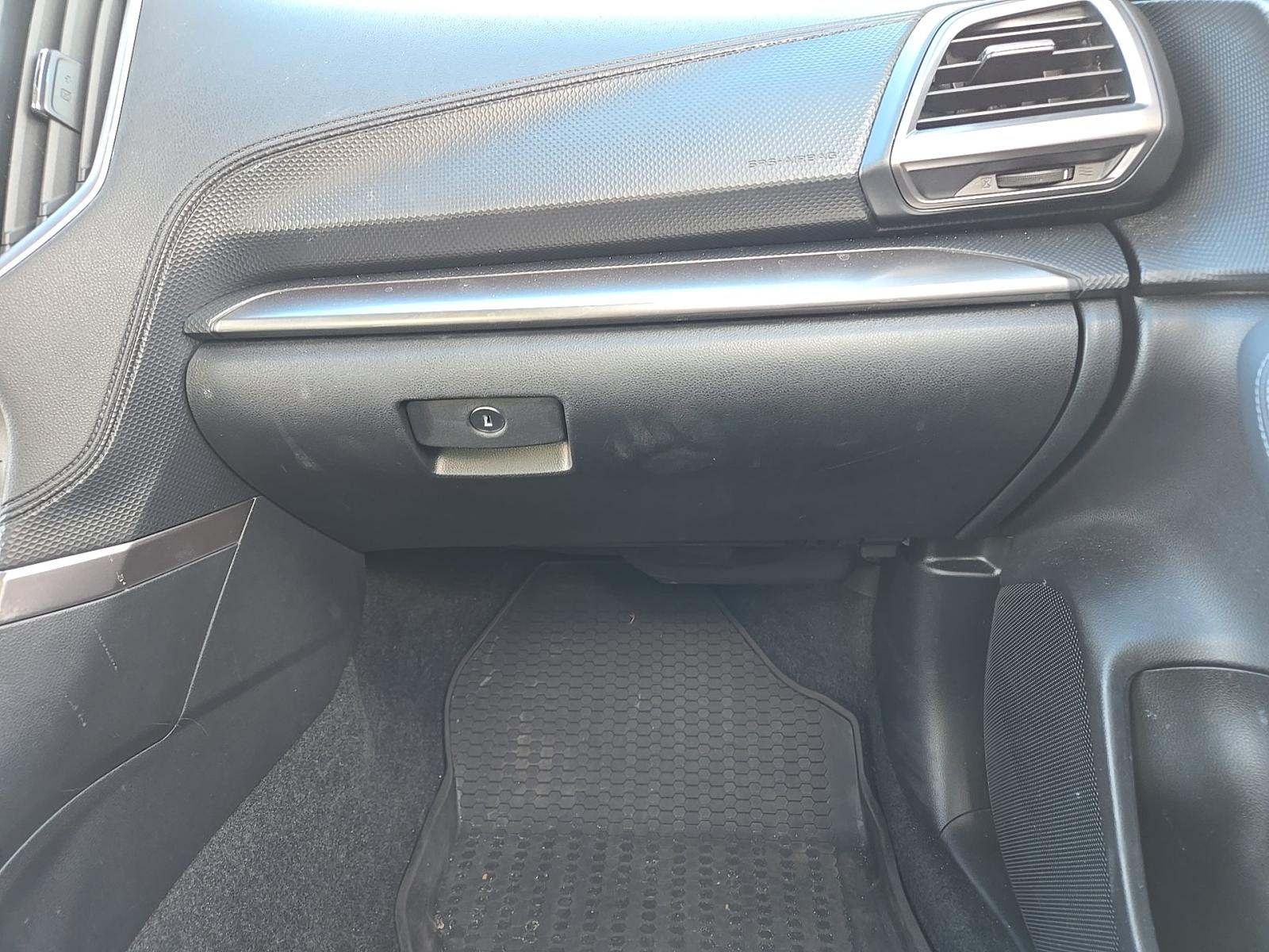 2023 Subaru Forester Premium AWD