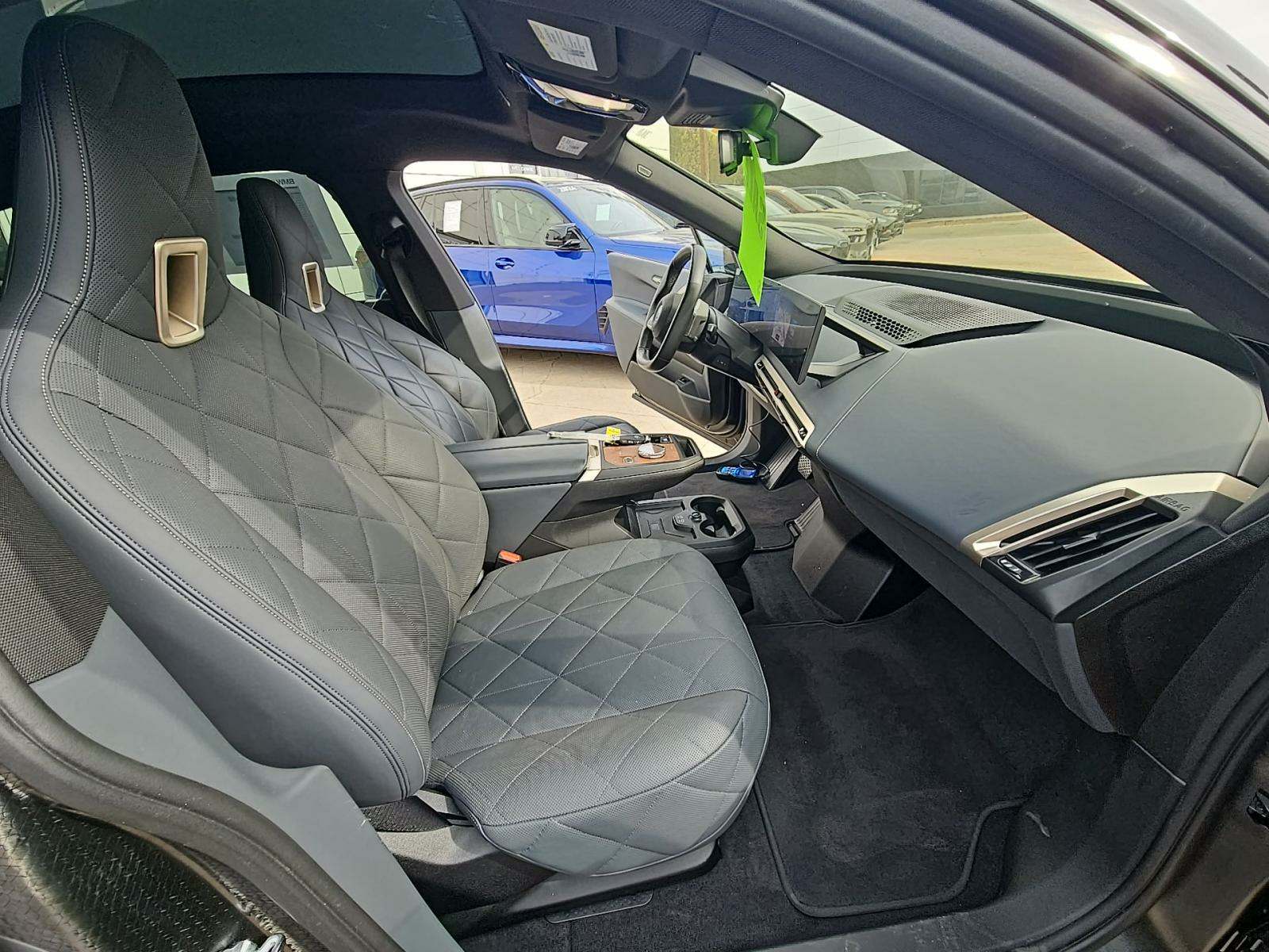 2023 BMW iX xDrive50 AWD