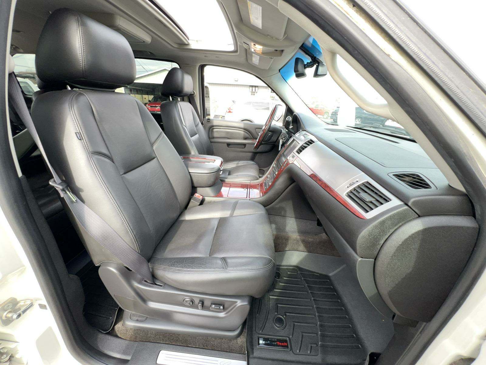 2014 Cadillac Escalade Premium AWD