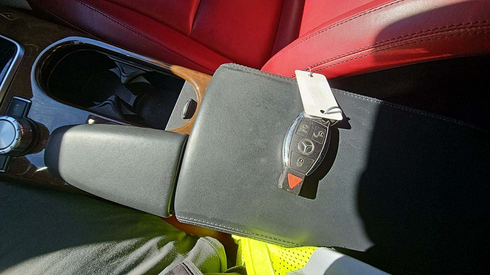 2016 Mercedes-Benz SLK-Class SLK 300 RWD