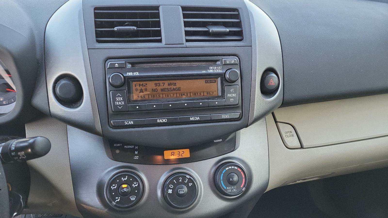 2012 Toyota RAV4 4D SUV FWD