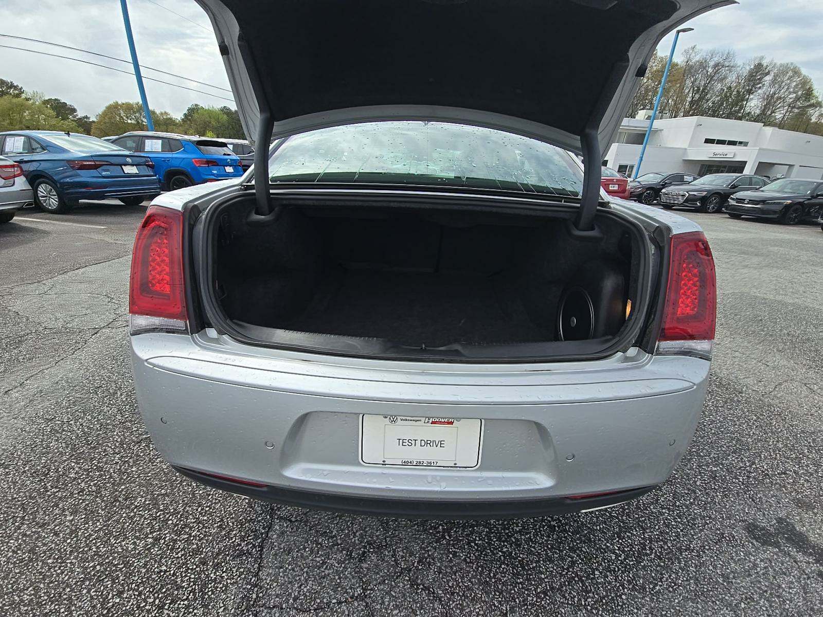 2022 Chrysler 300 S RWD