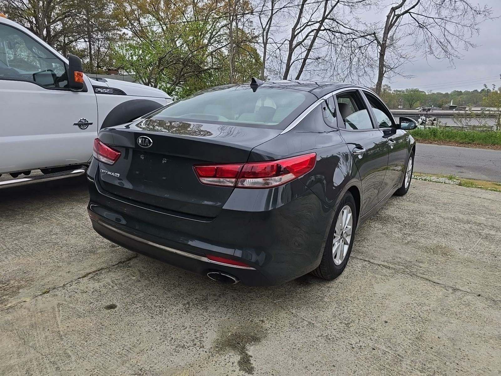 2016 Kia Optima LX FWD