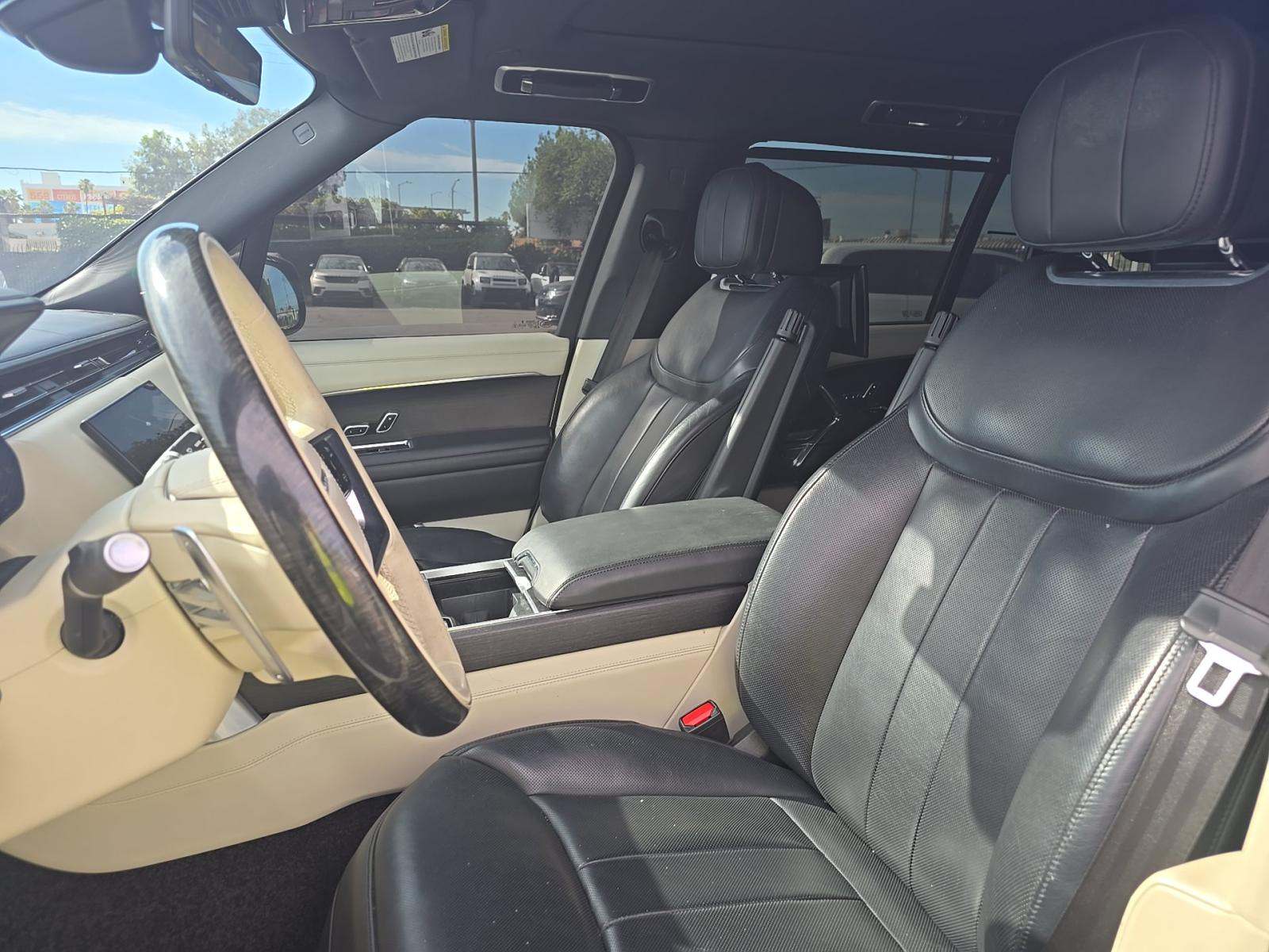 2023 Land Rover Range Rover Autobiography LWB AWD