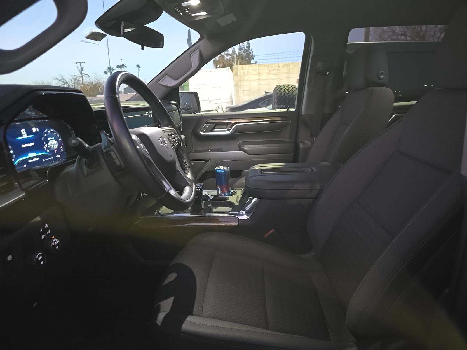 2022 Chevrolet Silverado 1500 RST RWD