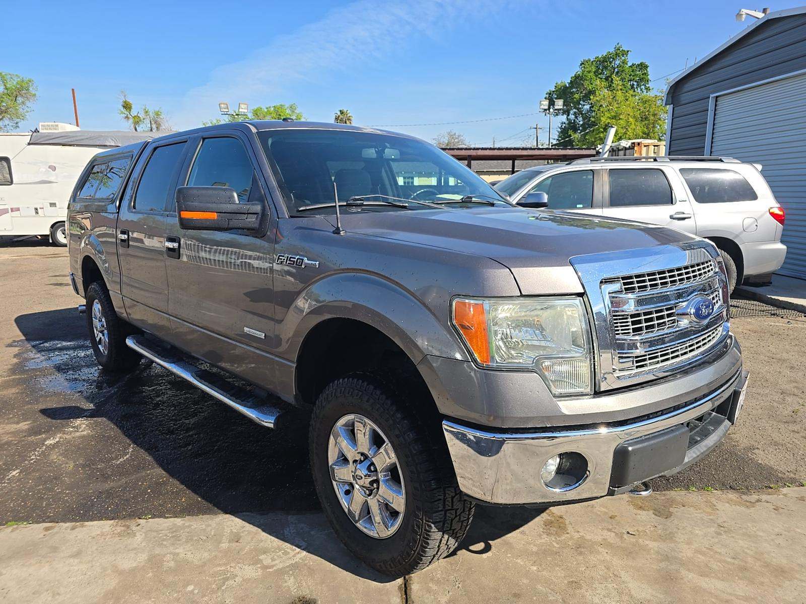 FORD F-150 - 4