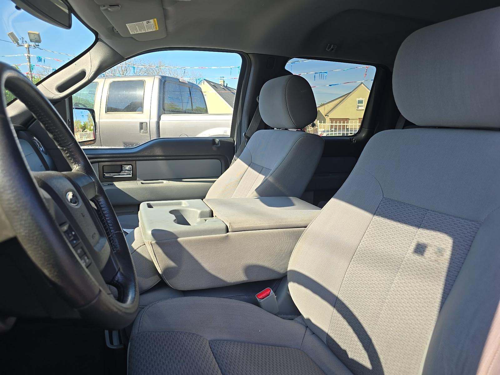 FORD F-150 - 6