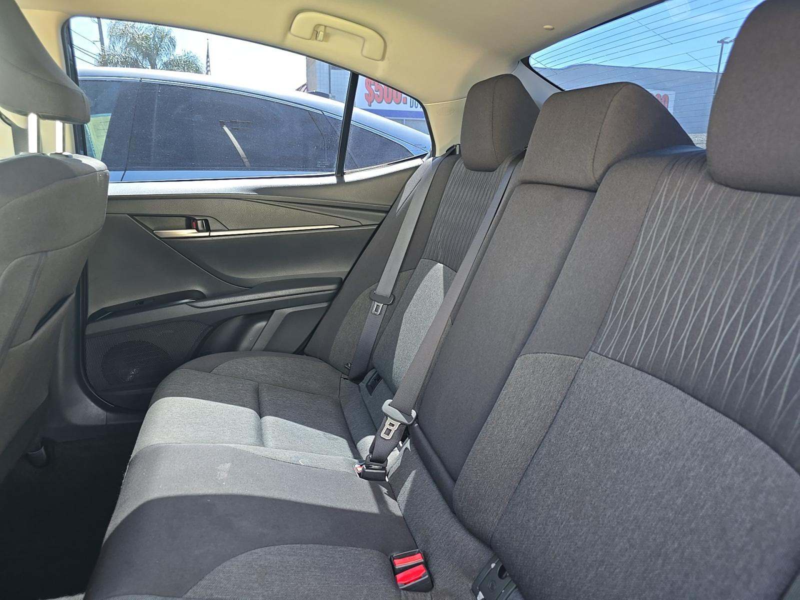 2025 Toyota Camry LE FWD