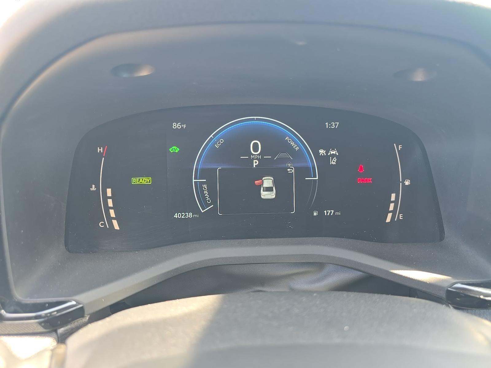 2025 Toyota Camry LE FWD