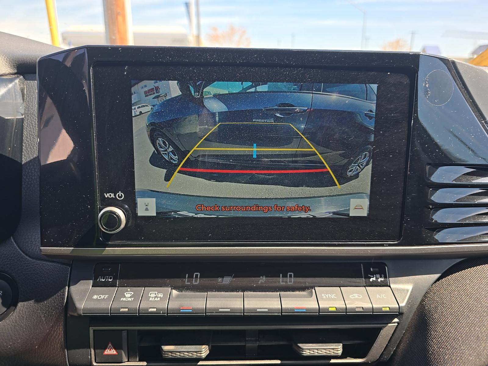 2025 Toyota Camry LE FWD