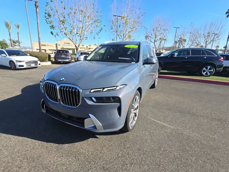 2023 BMW X7 xDrive40i AWD