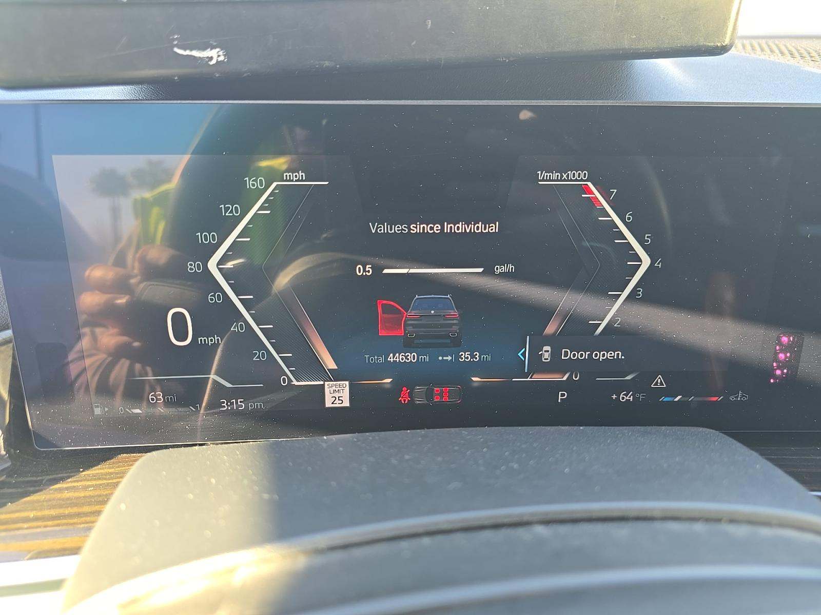 2023 BMW X7 xDrive40i AWD