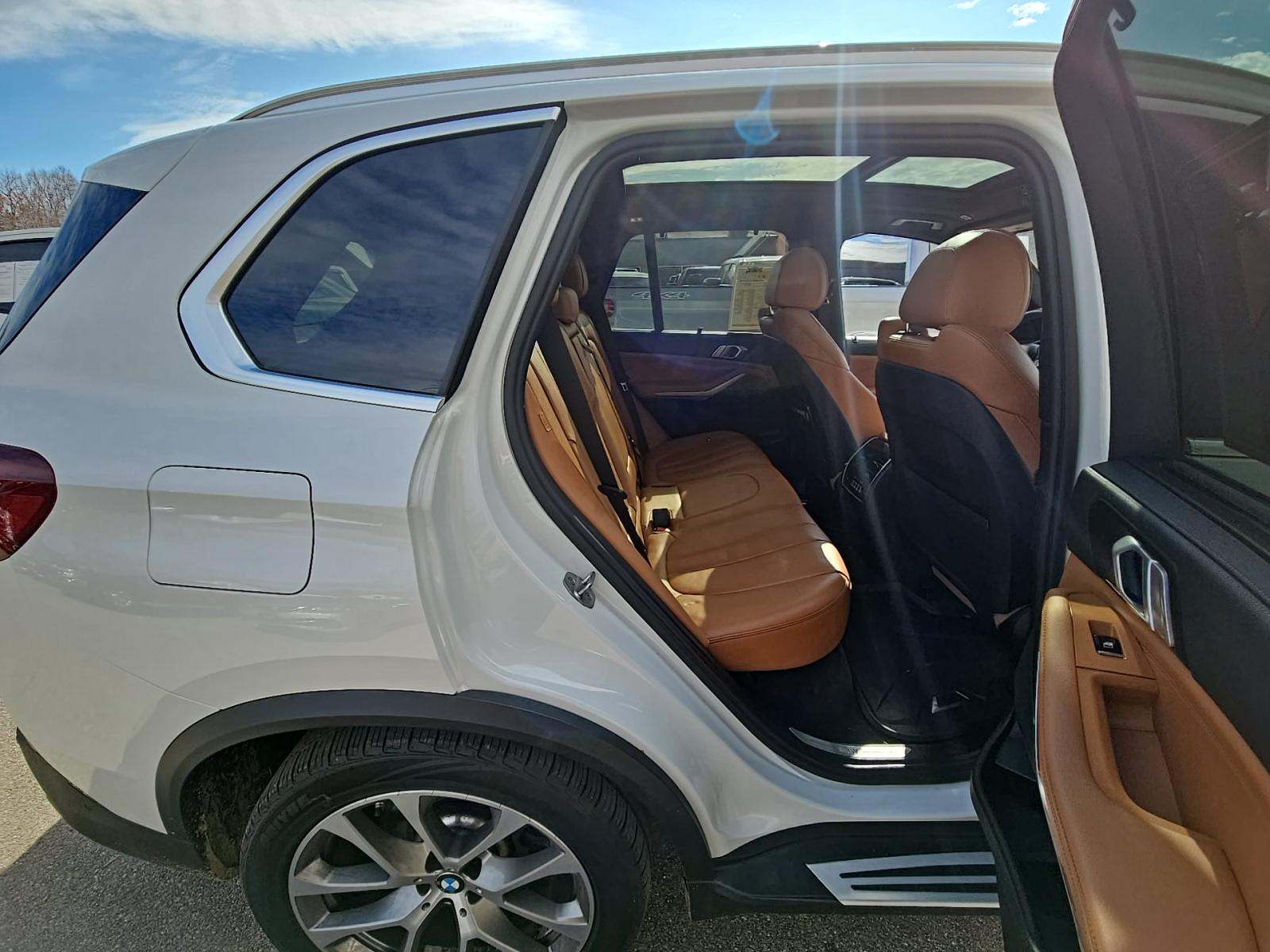 2022 BMW X5 xDrive40i AWD