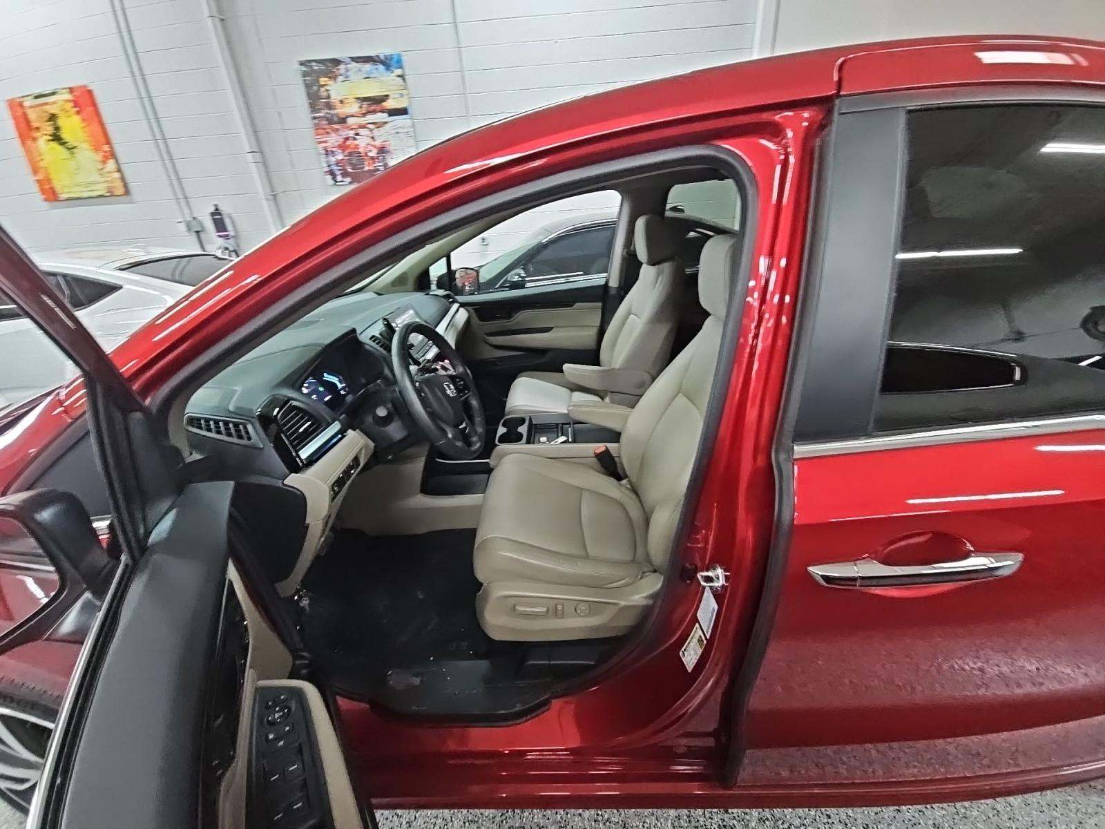 2024 Honda Odyssey Touring FWD