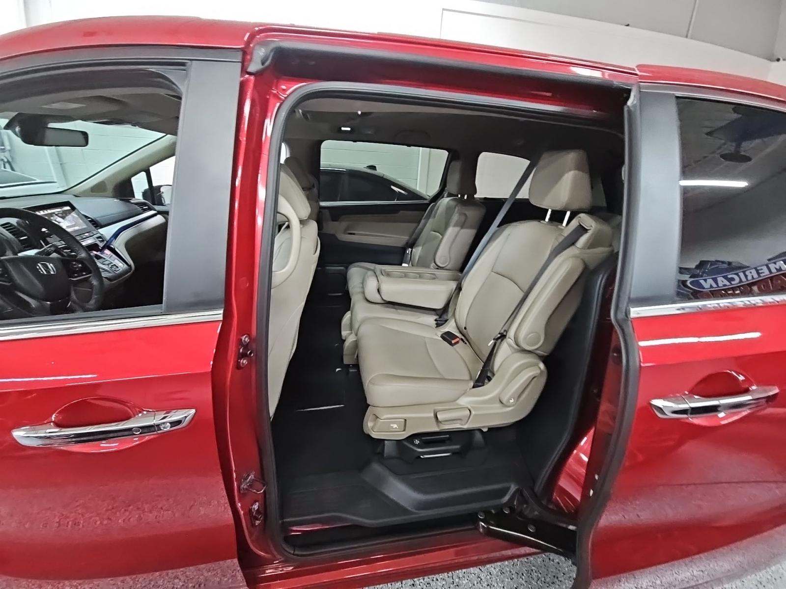 2024 Honda Odyssey Touring FWD