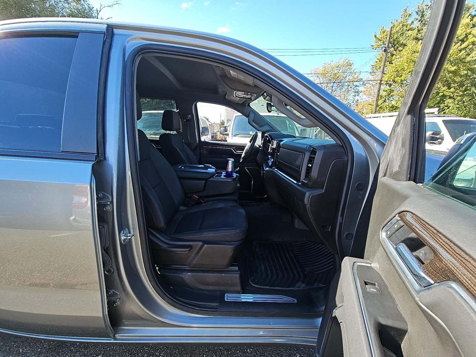 2025 Chevrolet Silverado 1500 LT AWD