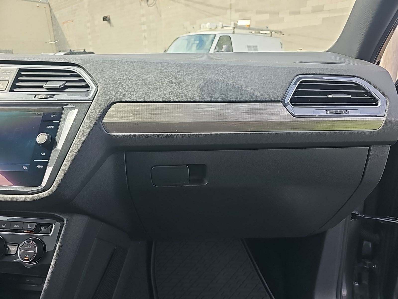 2021 Volkswagen Tiguan 2.0T SE R-Line Black AWD