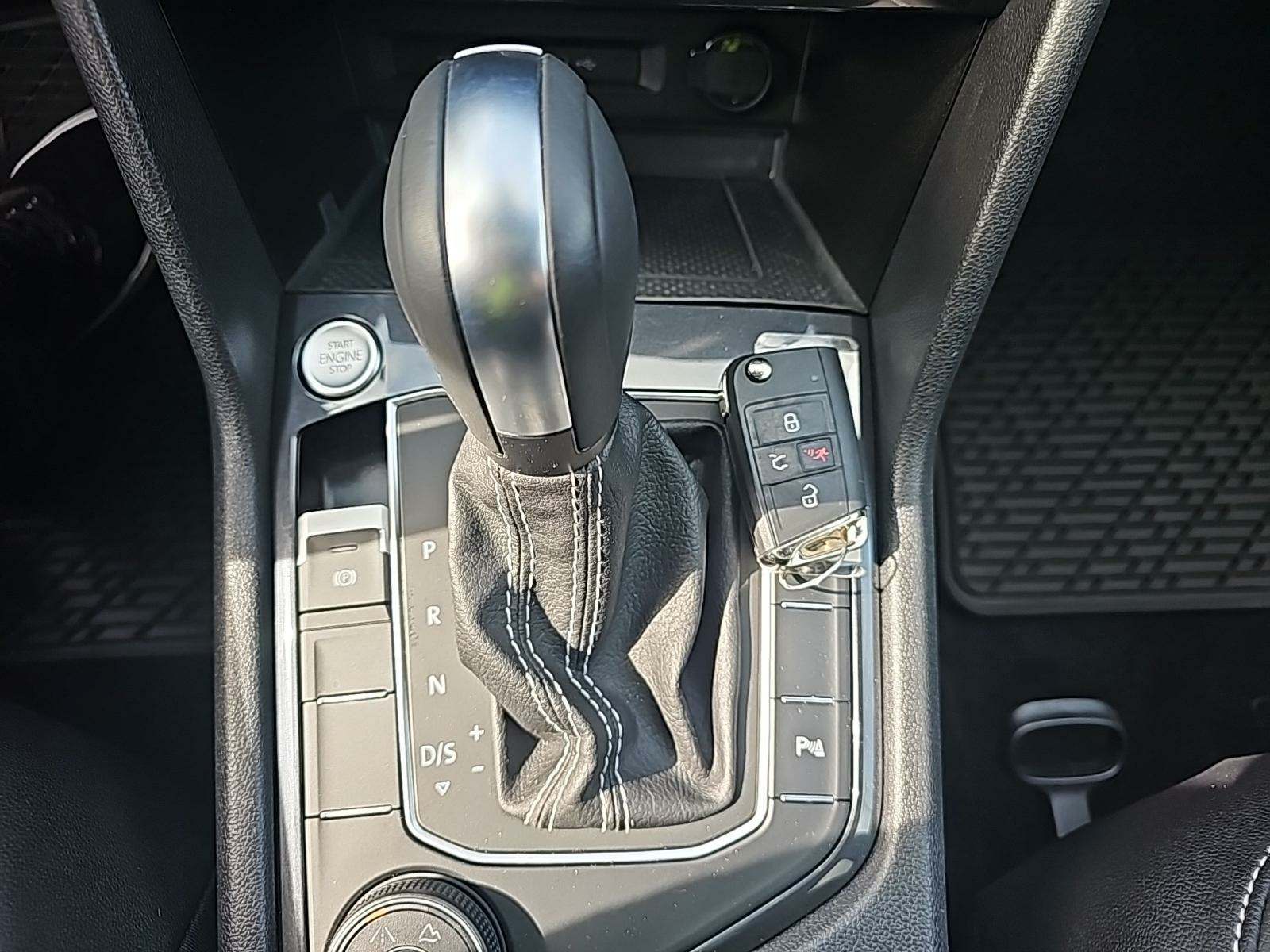 2021 Volkswagen Tiguan 2.0T SE R-Line Black AWD