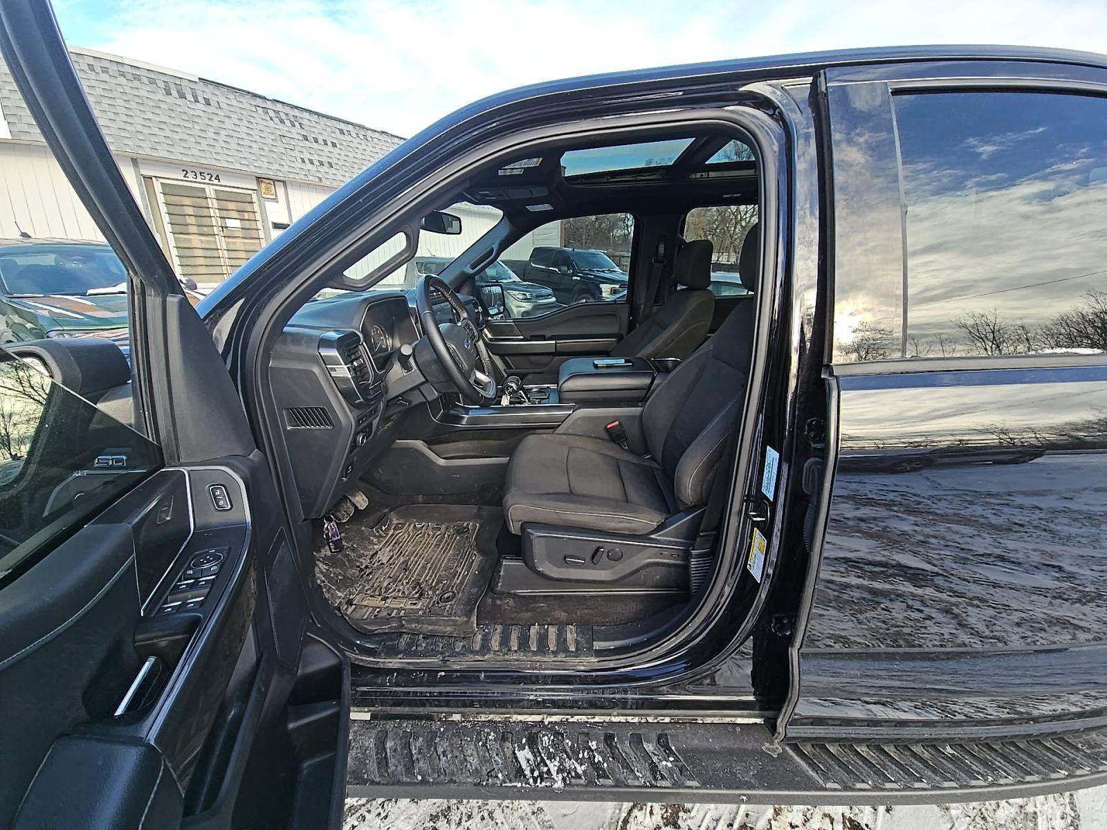 2023 Ford F-150 XLT AWD