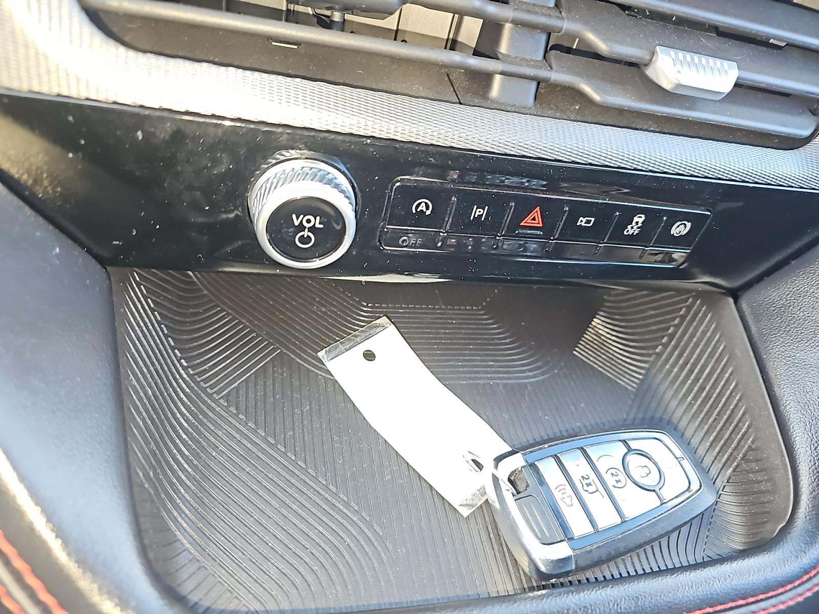 2025 Ford Explorer ST-Line AWD