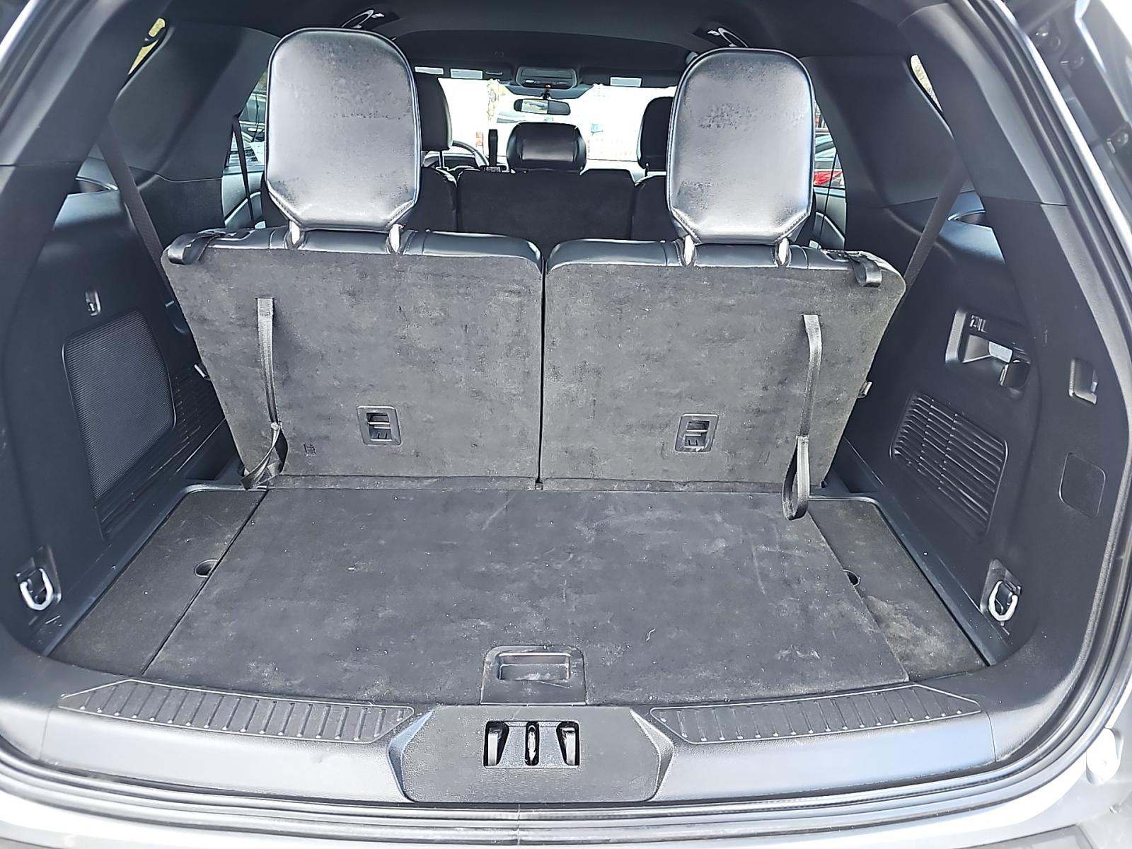 2025 Ford Explorer ST-Line AWD