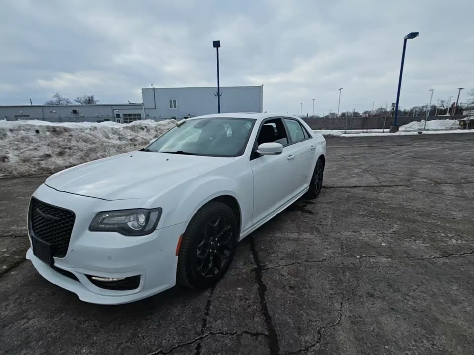 2023 Chrysler 300 Touring L AWD