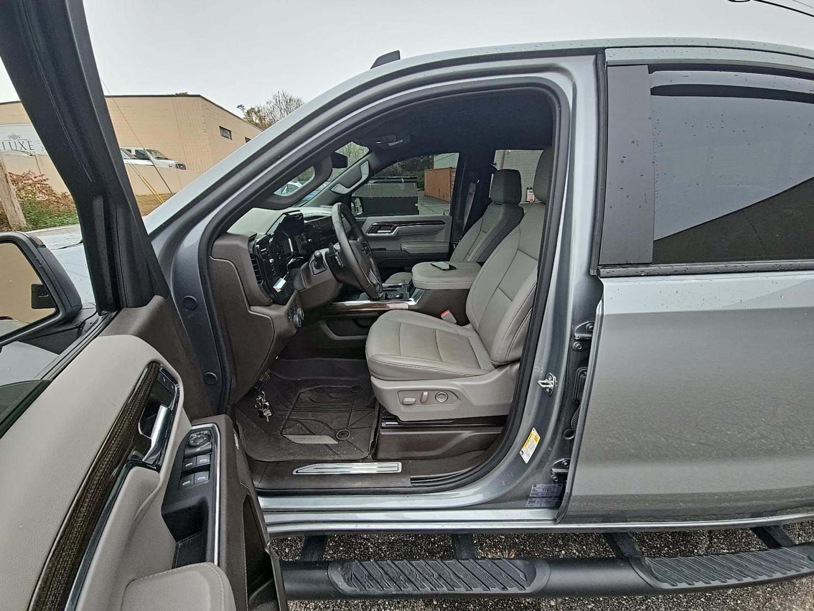 2024 Chevrolet Silverado 1500 RST AWD