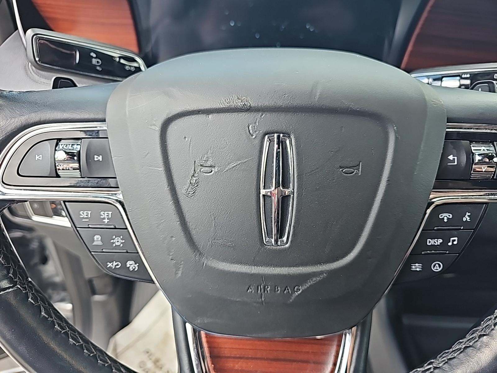 2023 Lincoln Navigator Standard AWD