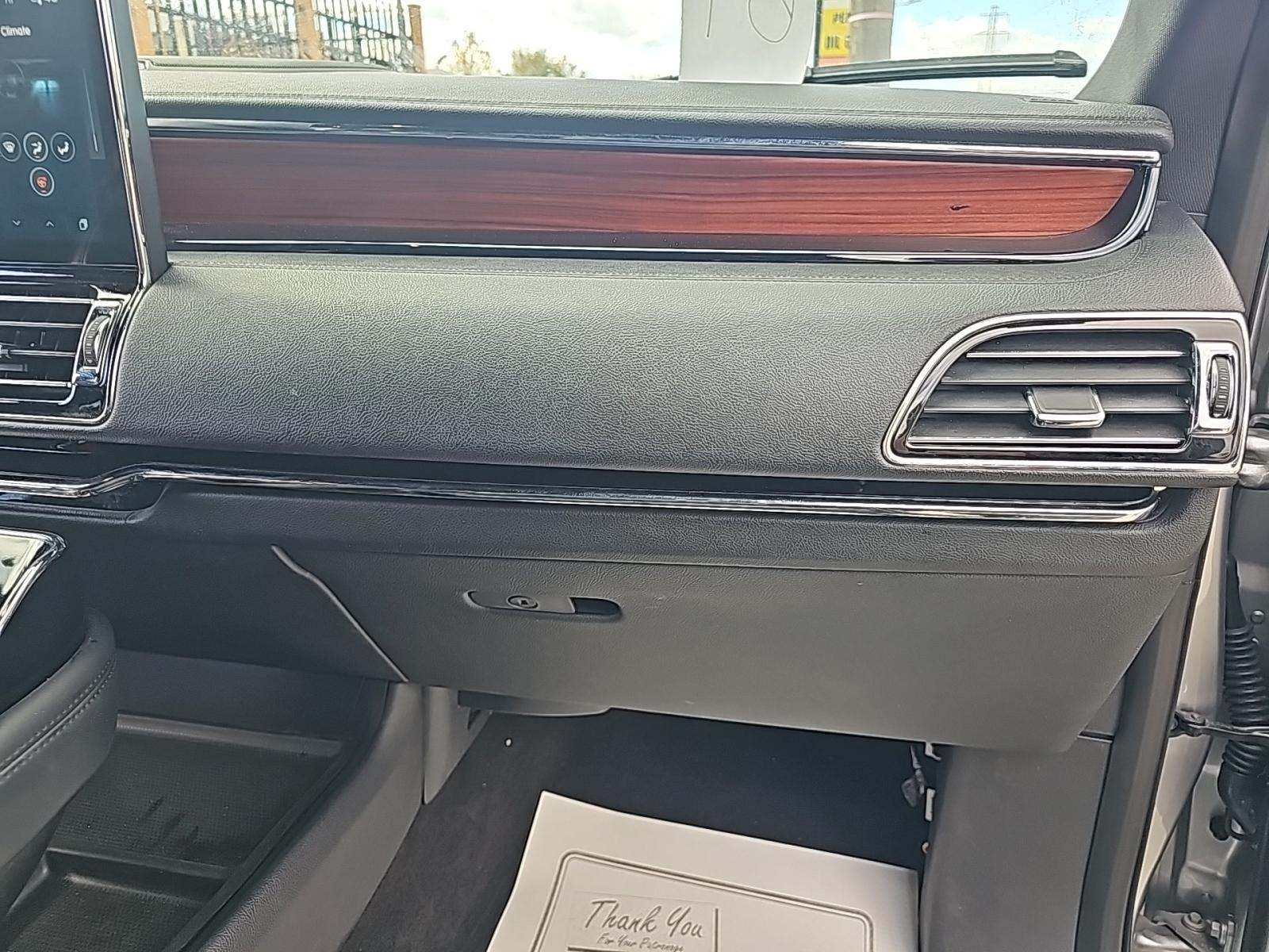 2023 Lincoln Navigator Standard AWD