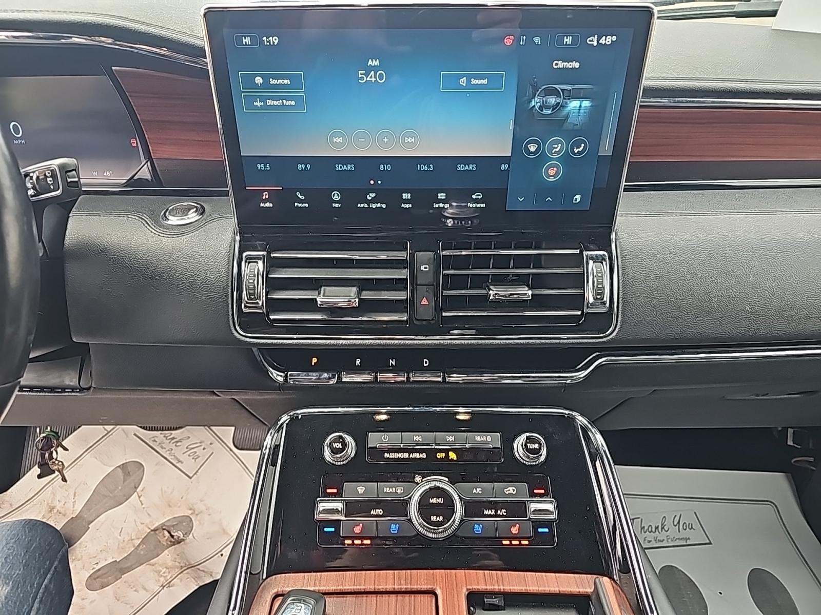 2023 Lincoln Navigator Standard AWD