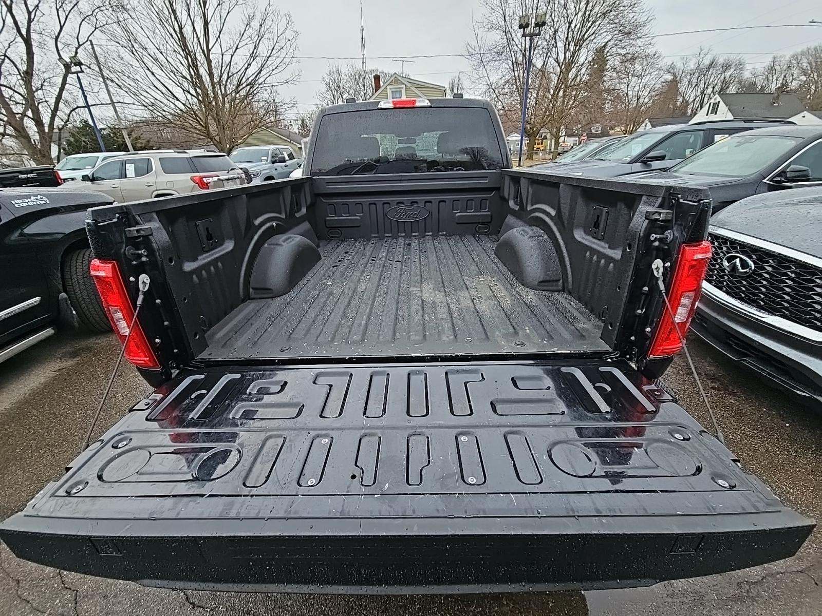 2023 Ford F-150 XLT AWD