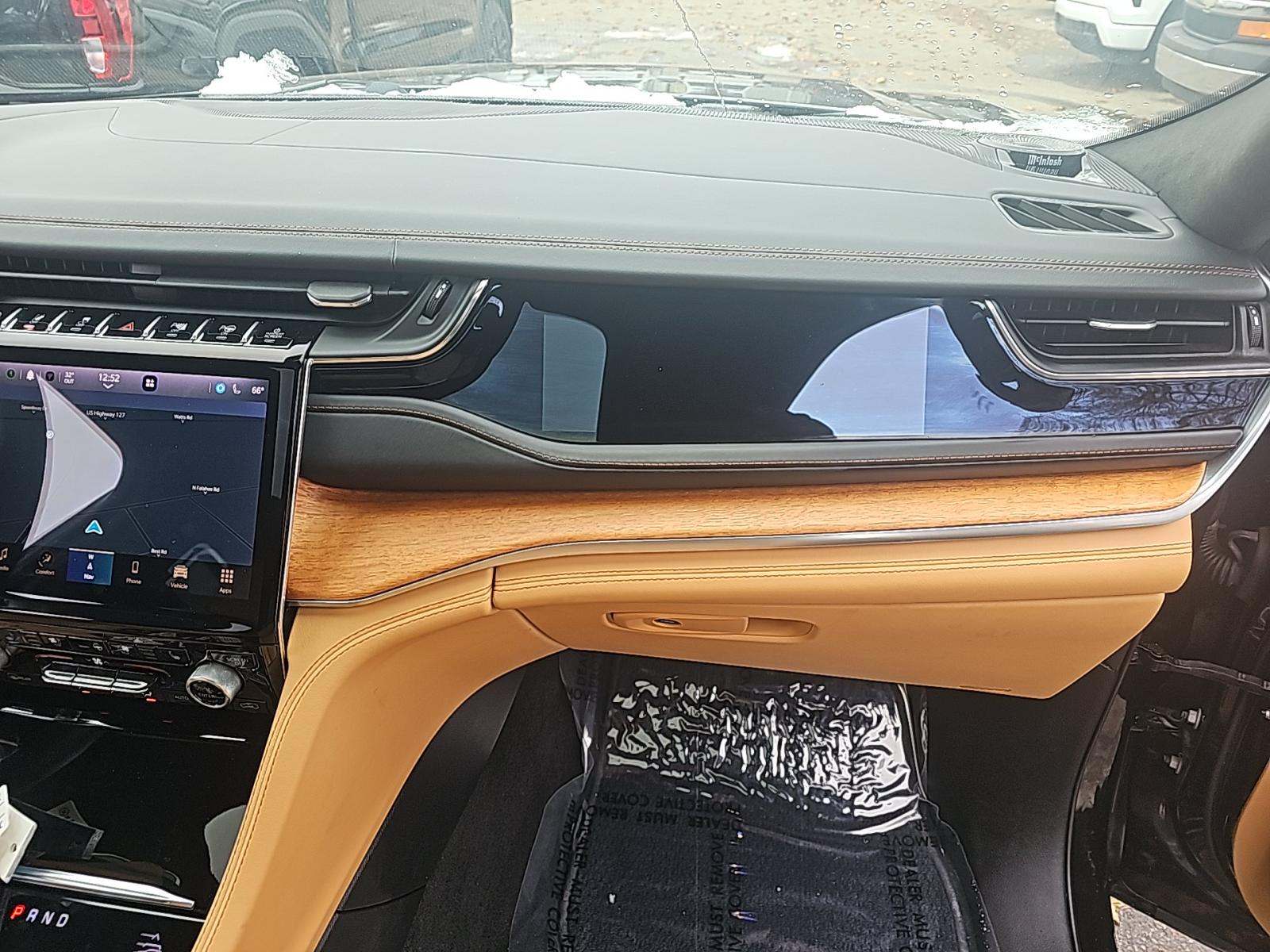 2022 Jeep Grand Cherokee Summit Reserve AWD