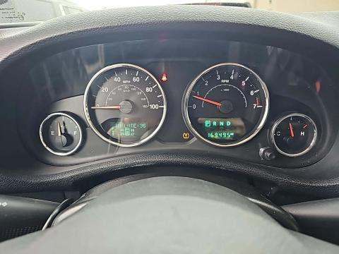 JEEP UNLIMITED SAHARA - 9