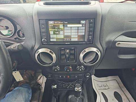 JEEP UNLIMITED SAHARA - 10