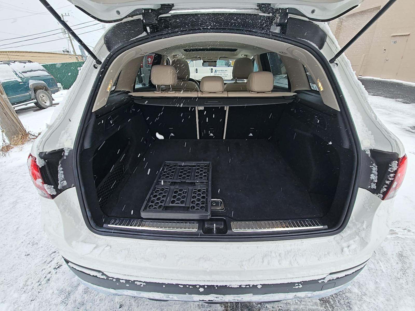 2022 Mercedes-Benz GLC GLC 300 AWD