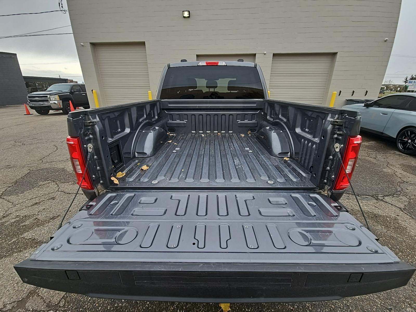 2023 Ford F-150 XLT AWD