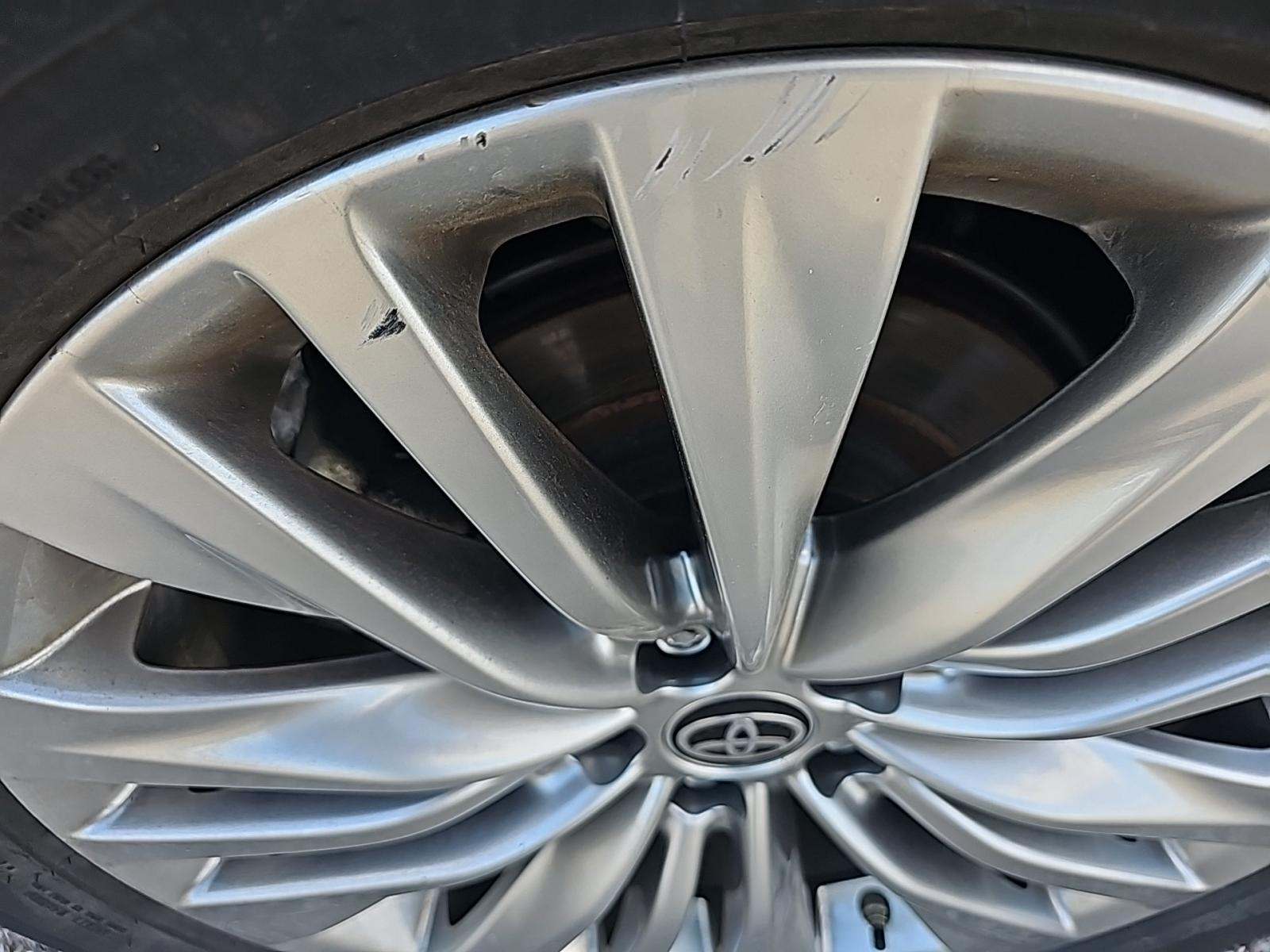 2024 Toyota Highlander Hybrid Limited AWD