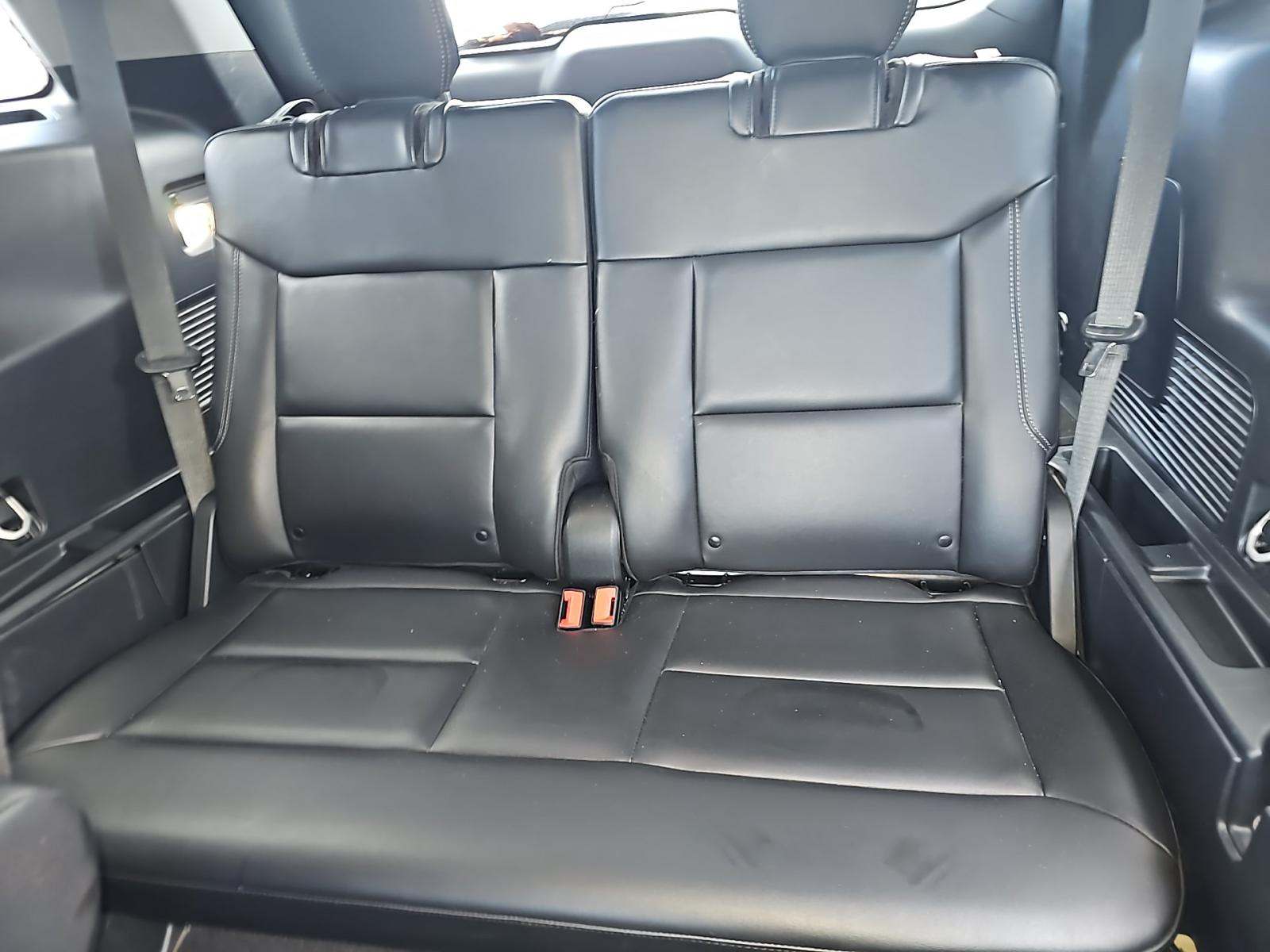 2023 Ford Explorer XLT AWD