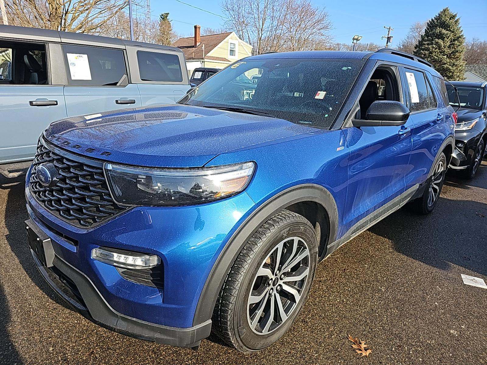 2023 Ford Explorer ST-Line AWD