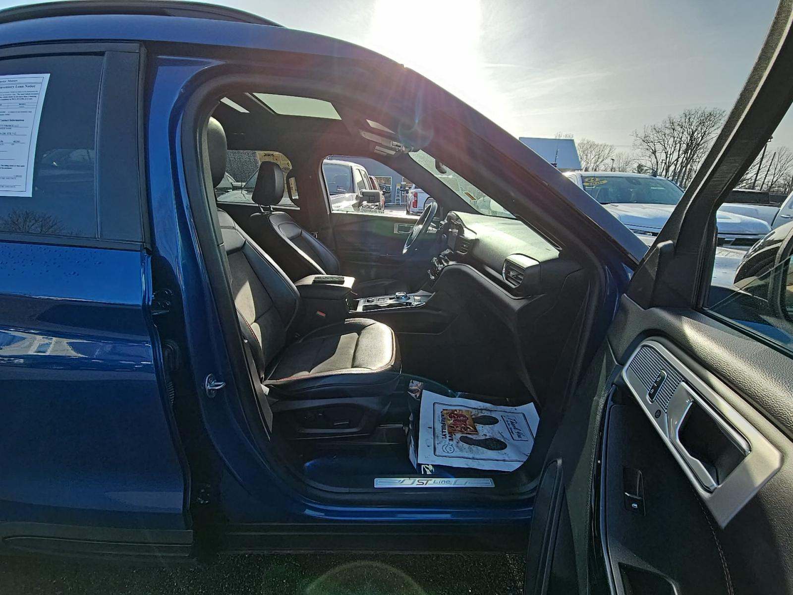2023 Ford Explorer ST-Line AWD