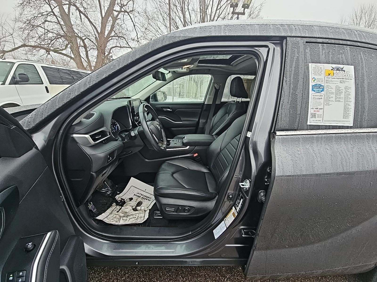 2022 Toyota Highlander Hybrid XLE AWD