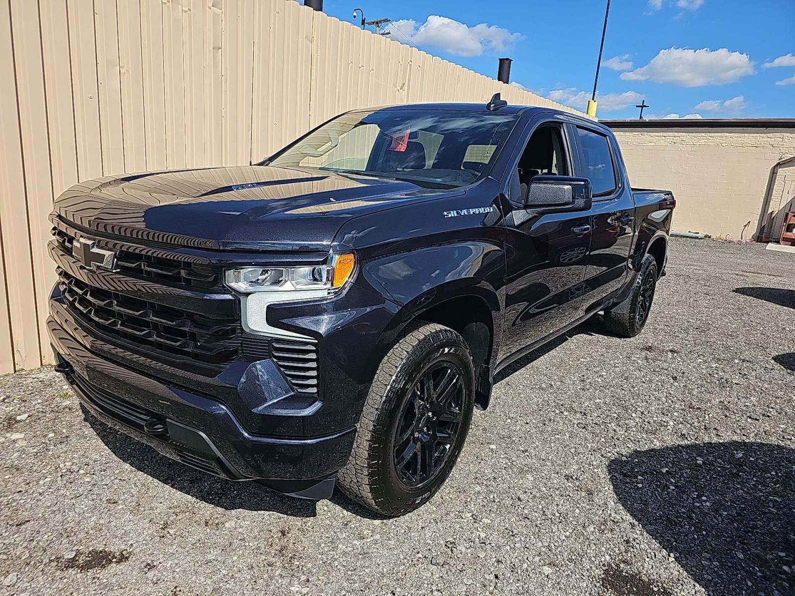 2024 Chevrolet Silverado 1500 RST AWD