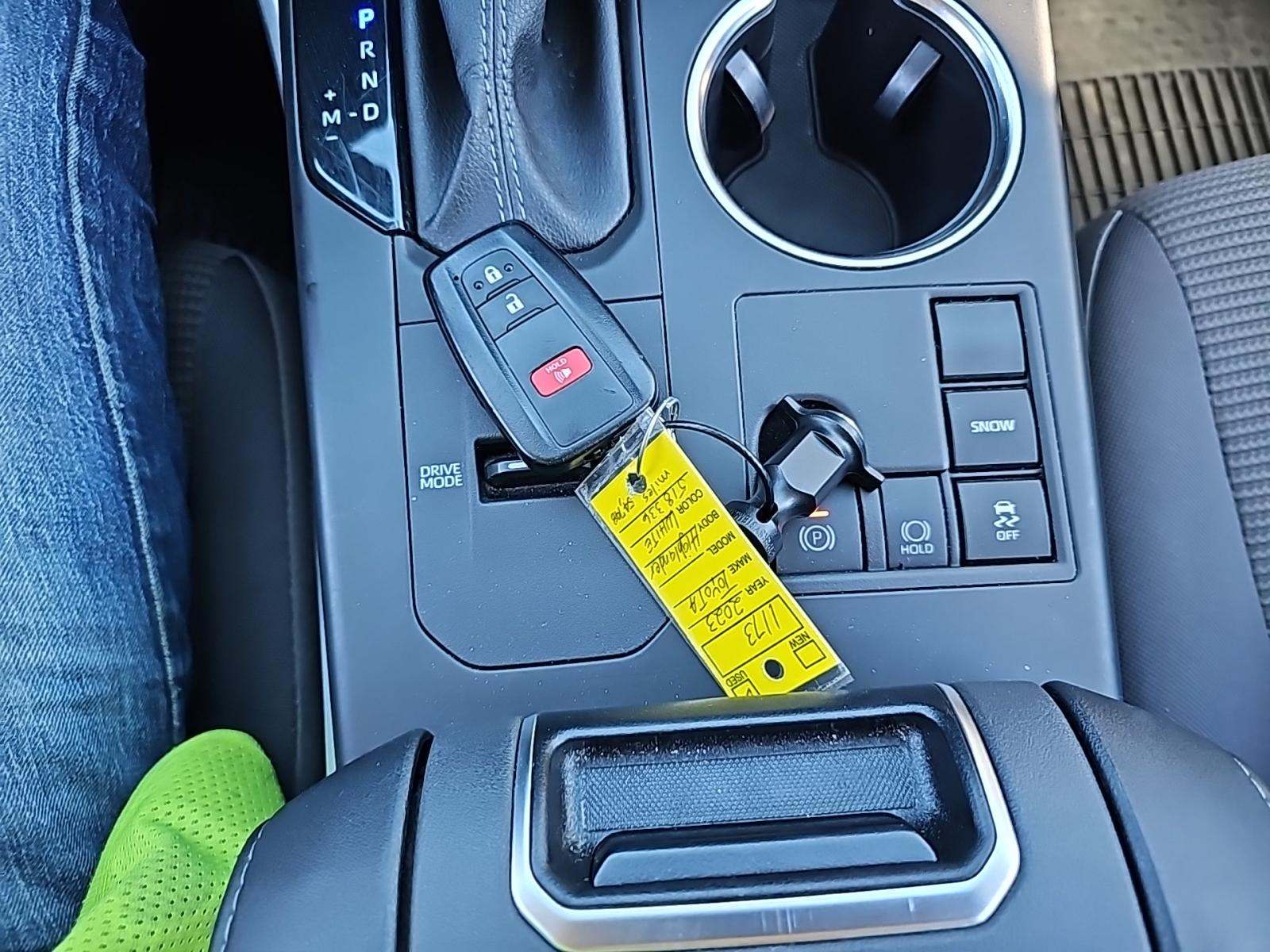 2023 Toyota Highlander L FWD